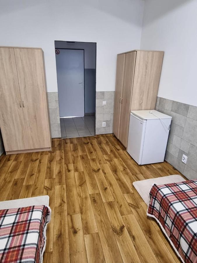 Hostel Rakoniewicka - Poznan — Photos 1